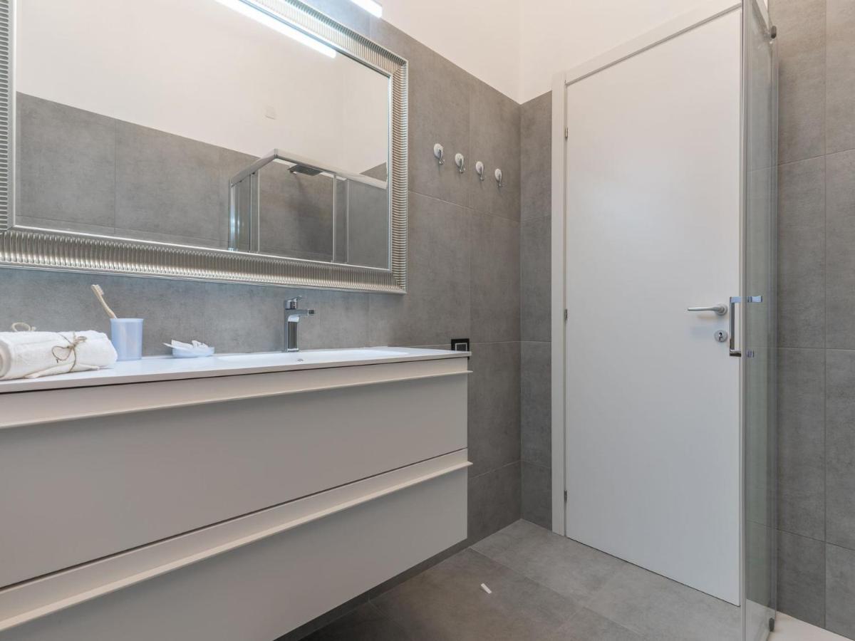 The Best Rent - Spacious Three-Bedroom Apartment In Moscova Milaan Buitenkant foto