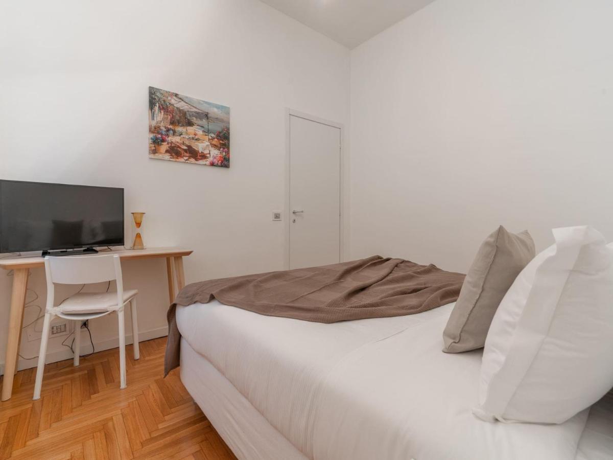 The Best Rent - Spacious Three-Bedroom Apartment In Moscova Milaan Buitenkant foto